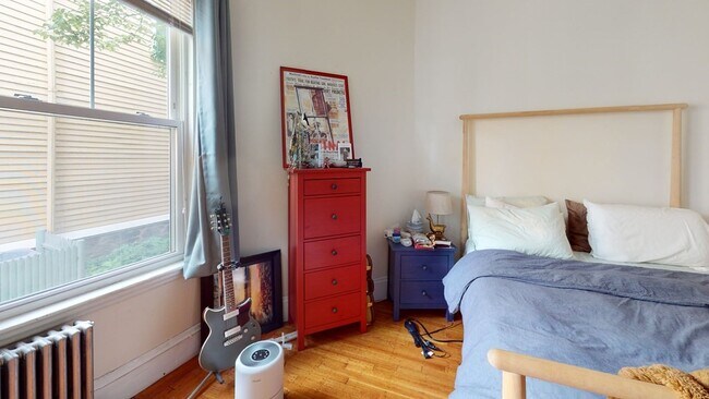 Foto del edificio - 46 Waverly St