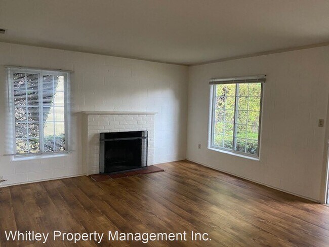 Building Photo - 2 br, 1 bath House - 1003 Riverton Drive