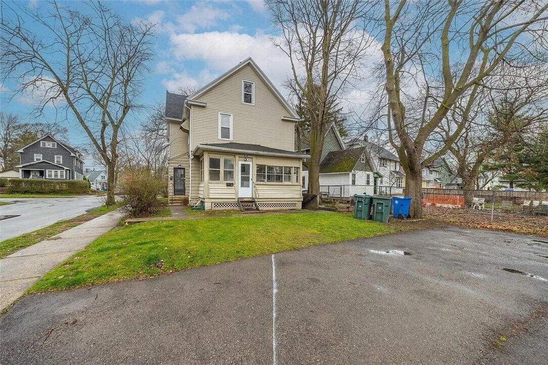 Foto principal - 322 Wisconsin St