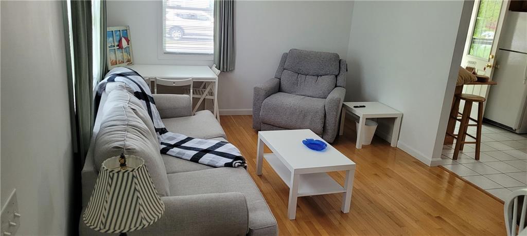 Foto principal - 559 Middlebridge Rd