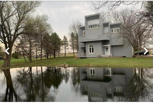 Building Photo - 27757 S Kuersten Rd