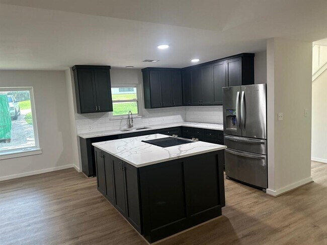 Foto del edificio - 371 Carriage Trail