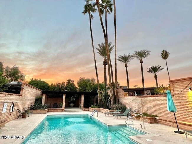 Building Photo - 3022 N 32nd St