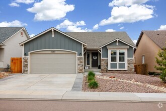 Building Photo - 2607 Shawnee Dr