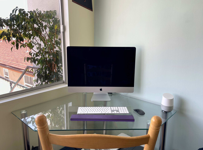 workspace area - 1255 N HARPER Ave