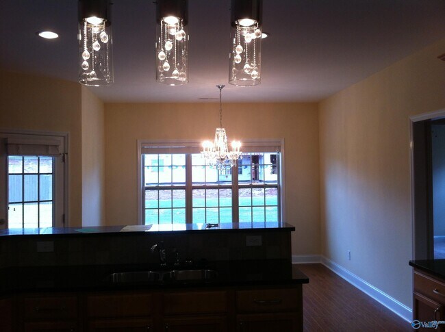 Building Photo - 207 Oxfordshire Cir