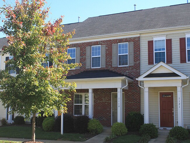 Foto del edificio - 3 Bed / 2.5 Townhouse in Raleigh located i...