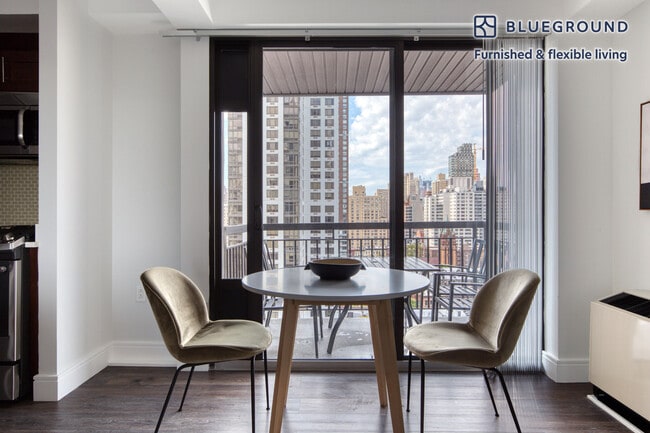 Foto del edificio - 354 E 91st St