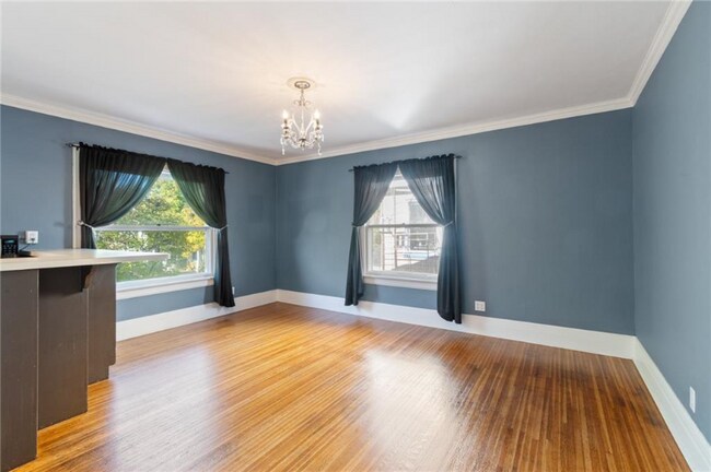 Foto del edificio - 214 Culver Rd