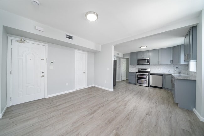 Building Photo - 408 Monastery Pl
