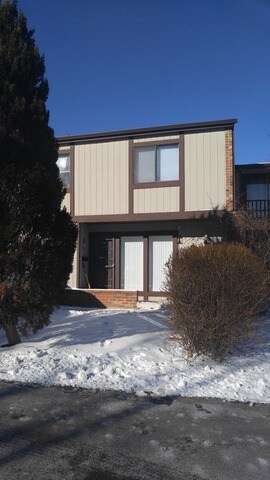 Foto principal - 484 Poplar Dr