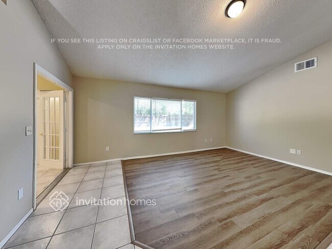 Building Photo - 328 Inglenook Cir