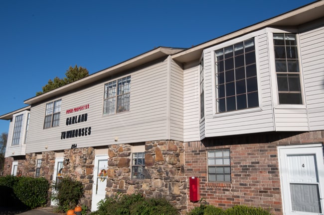 Photo - 2054 Garland Ave Townhome