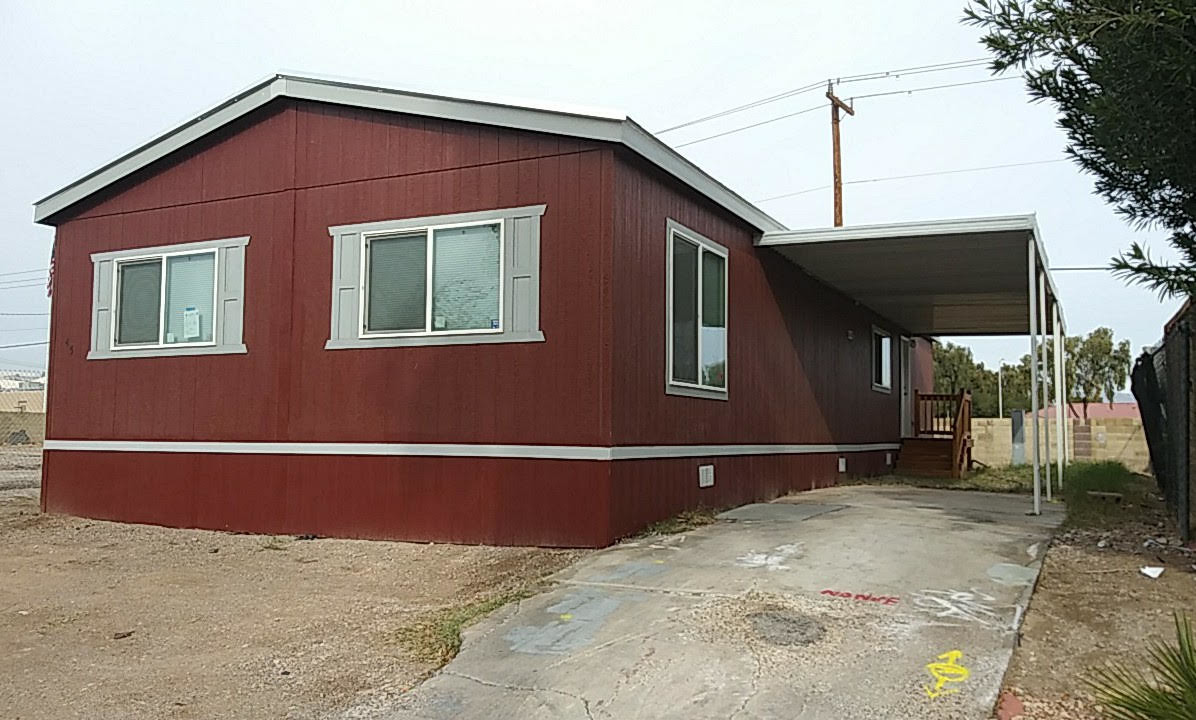 New Mobile home - 543 N Lamb Blvd