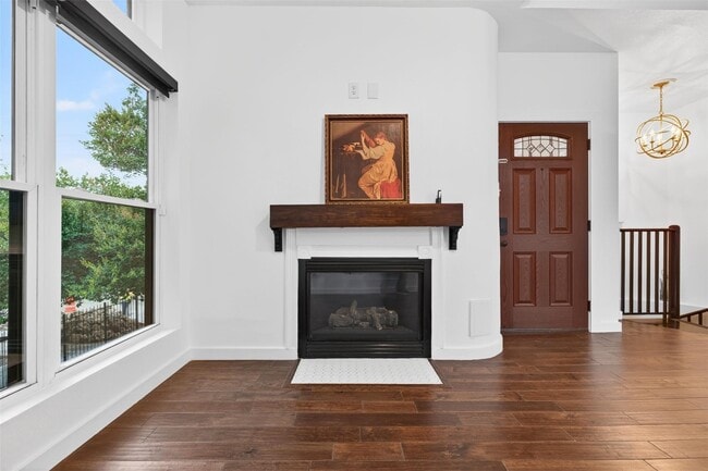 Building Photo - 2716 Bagby St