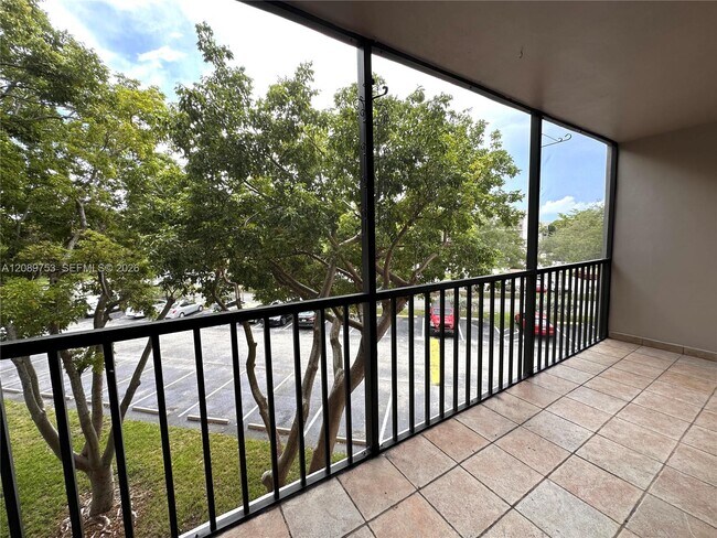 Foto del edificio - 8700 SW 133rd Avenue Rd