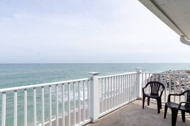 Foto del edificio - 1437 Fort Fisher Blvd S