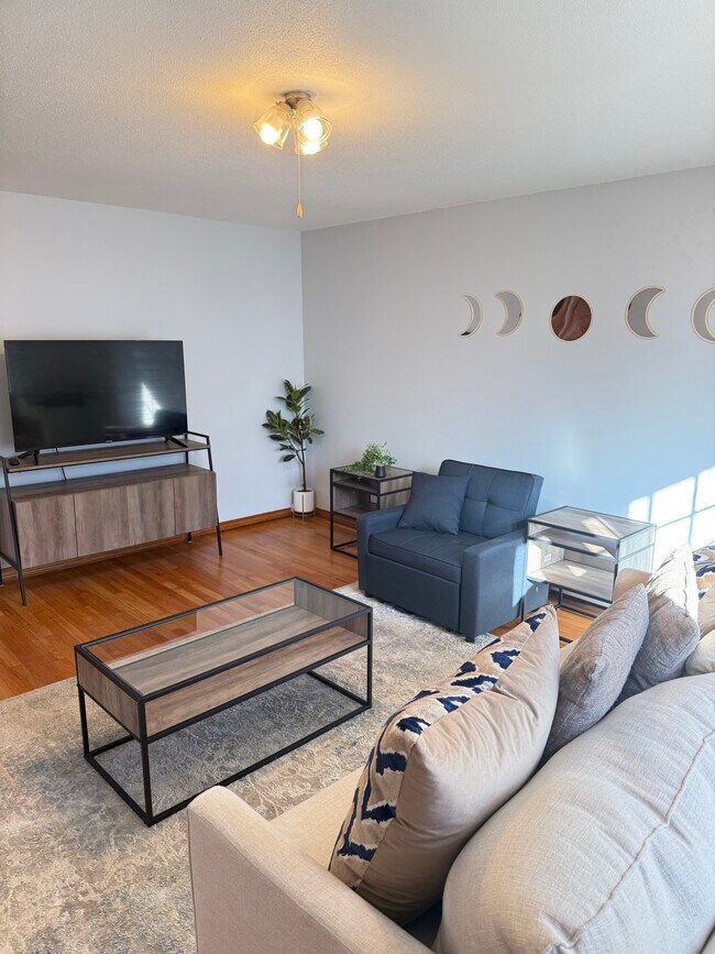 Foto del edificio - 52 Gould Dr