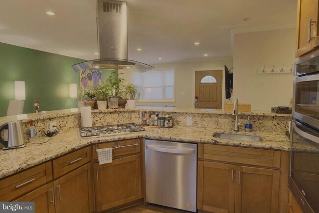 Foto del edificio - 11014 Troy Rd