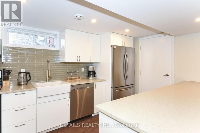 Building Photo - 2176 Lambeth Walk