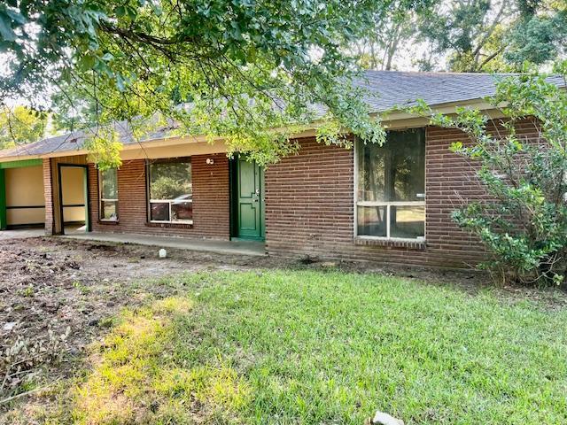 Foto principal - 6663 Abraham Lincoln Dr