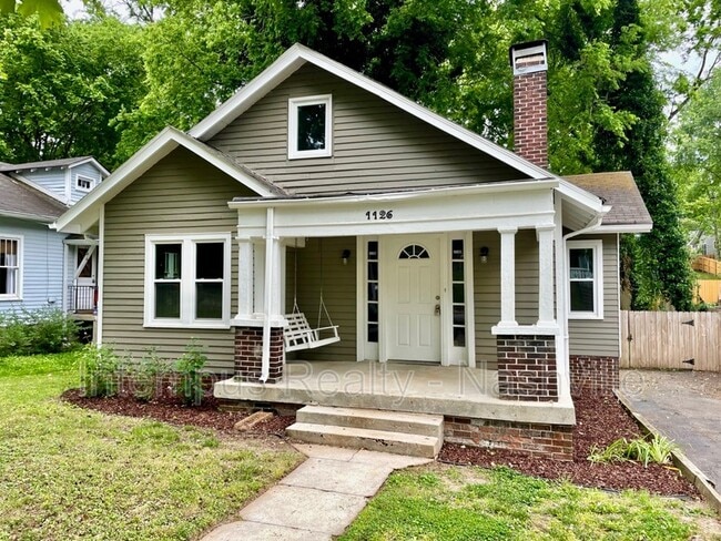 Photo - 1126 Sharpe Ave House