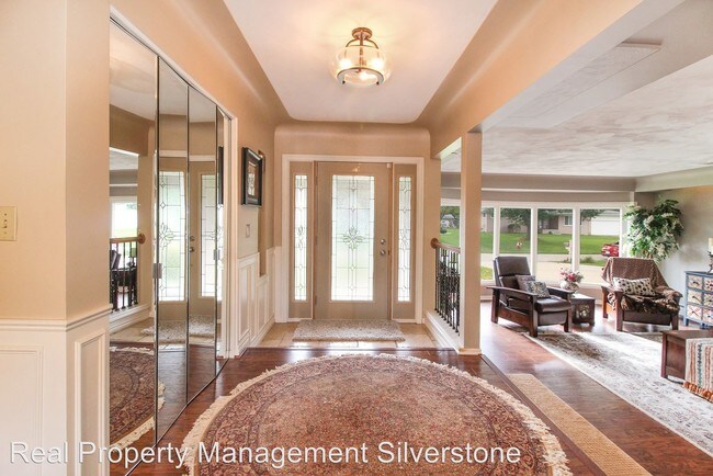 Foto del edificio - 4 br, 3 bath House - 5189 Lorin Dr