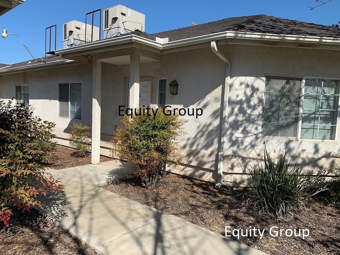 Primary Photo - Hanford apartment available on Jana Way!