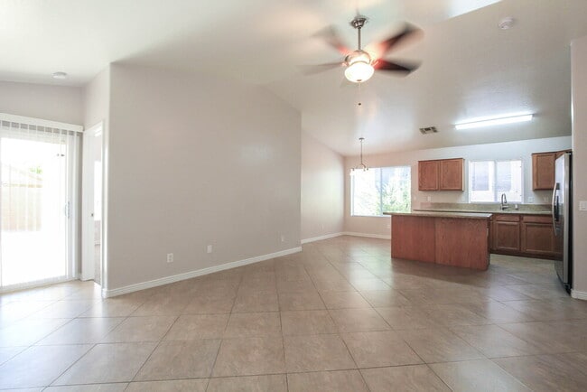 Building Photo - 19246 N 31st St