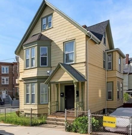 Building Photo - 25 Woodville St