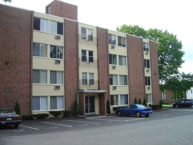 Foto del edificio - Maple Court Apartments