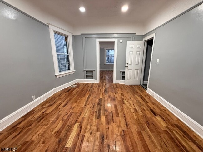 Foto del edificio - 44 N 16th St