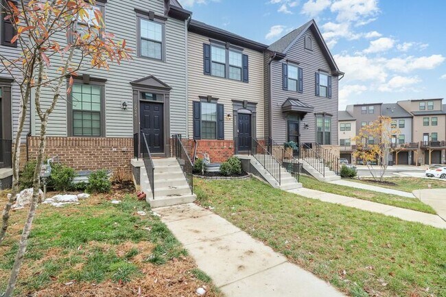 Foto del edificio - 2042 Track Cir