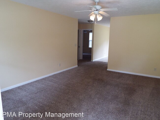 Building Photo - 12576 Honeysuckle Hills Ln