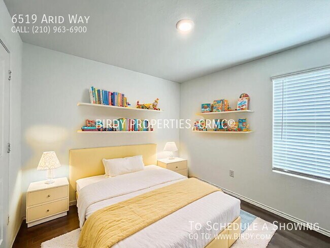 Foto del edificio - 6519 Arid Wy