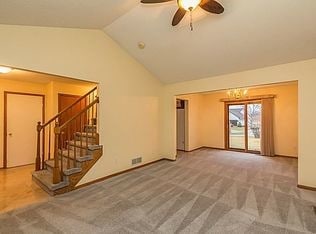 Building Photo - 2510 Scenic Valley Dr