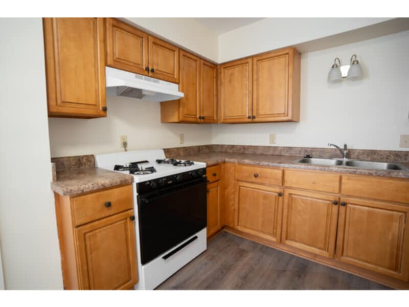 Building Photo - Bel Aire Village: ALL UTILITIES INCLUDED