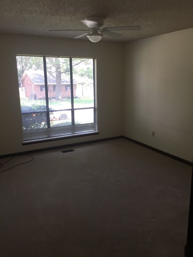 Building Photo - 4908 S U St