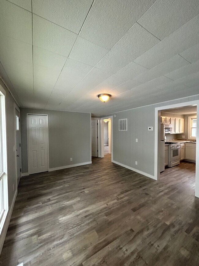 Foto del edificio - 106 S Vine St