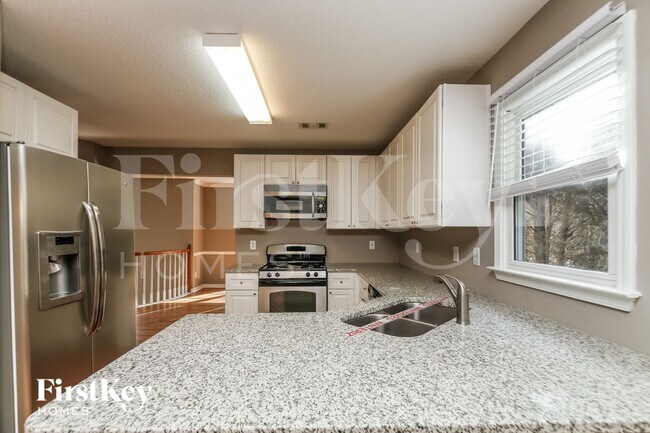 Foto del edificio - 79 Camden Knoll