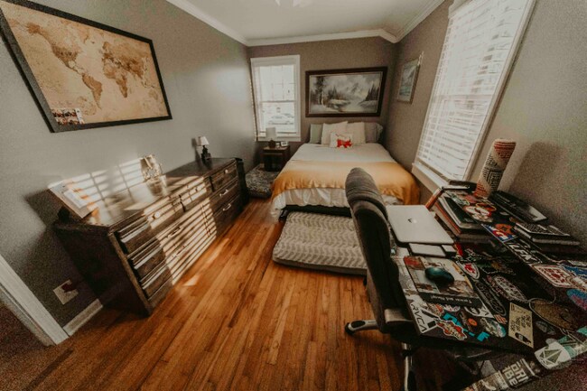 Foto del edificio - 7636 Conser