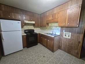 Building Photo - 208 Julian Ave