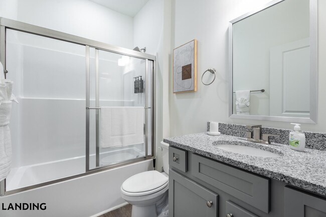 Foto del edificio - 3164 Mulberry Blvd