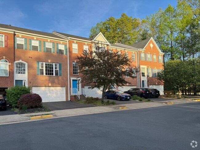 Building Photo - 4203 Vernoy Hills Commons