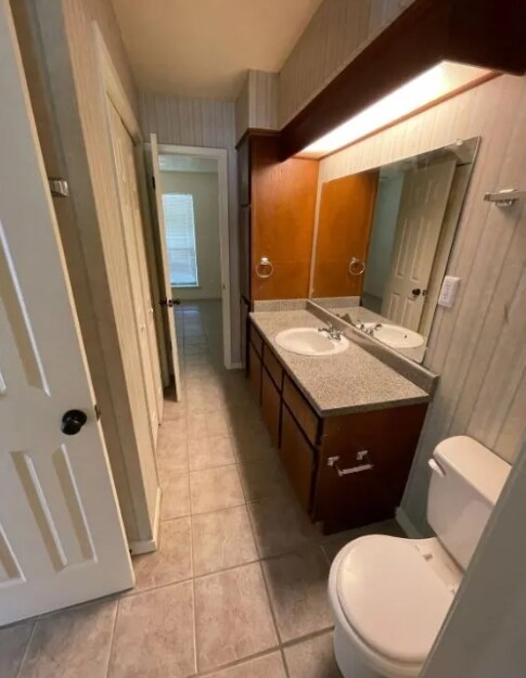 Foto del edificio - 2527 Cypress Dr