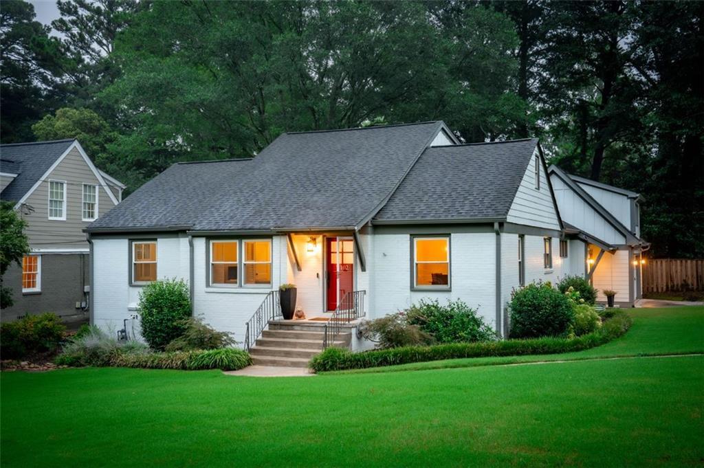 Primary Photo - 102 Mockingbird Ln