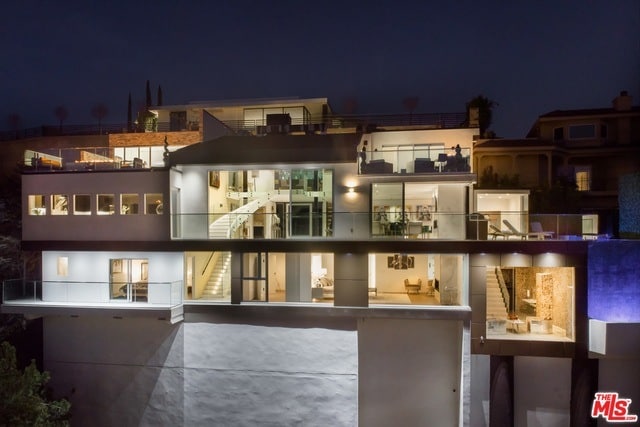 Foto del edificio - 1623 Viewmont Dr