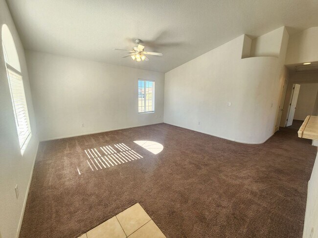 Foto del edificio - **$100 Move In Special**Great Home Near Downtown 29 Palms