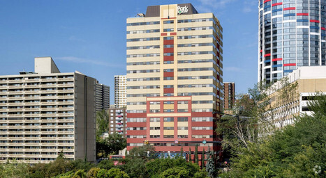 Building Photo - Park Square Apartments