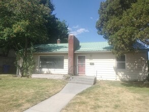 Building Photo - 324 Harvard Ave